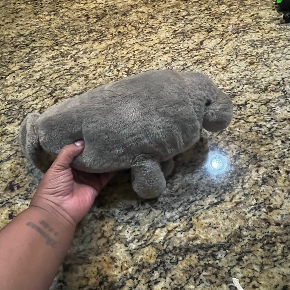 2014 Wild Republic 15" Realistic Manatee Stuffed Animal Grey‎ Plush - Picture 4 of 7